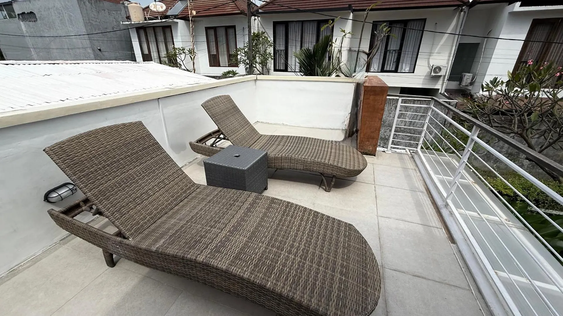 Villa Leyan 1 Semer - Between Seminyak & Canggu Apartment